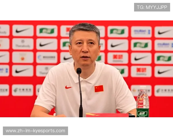 国足主帅制定科学训练计划，提升球员体能，国足的体能