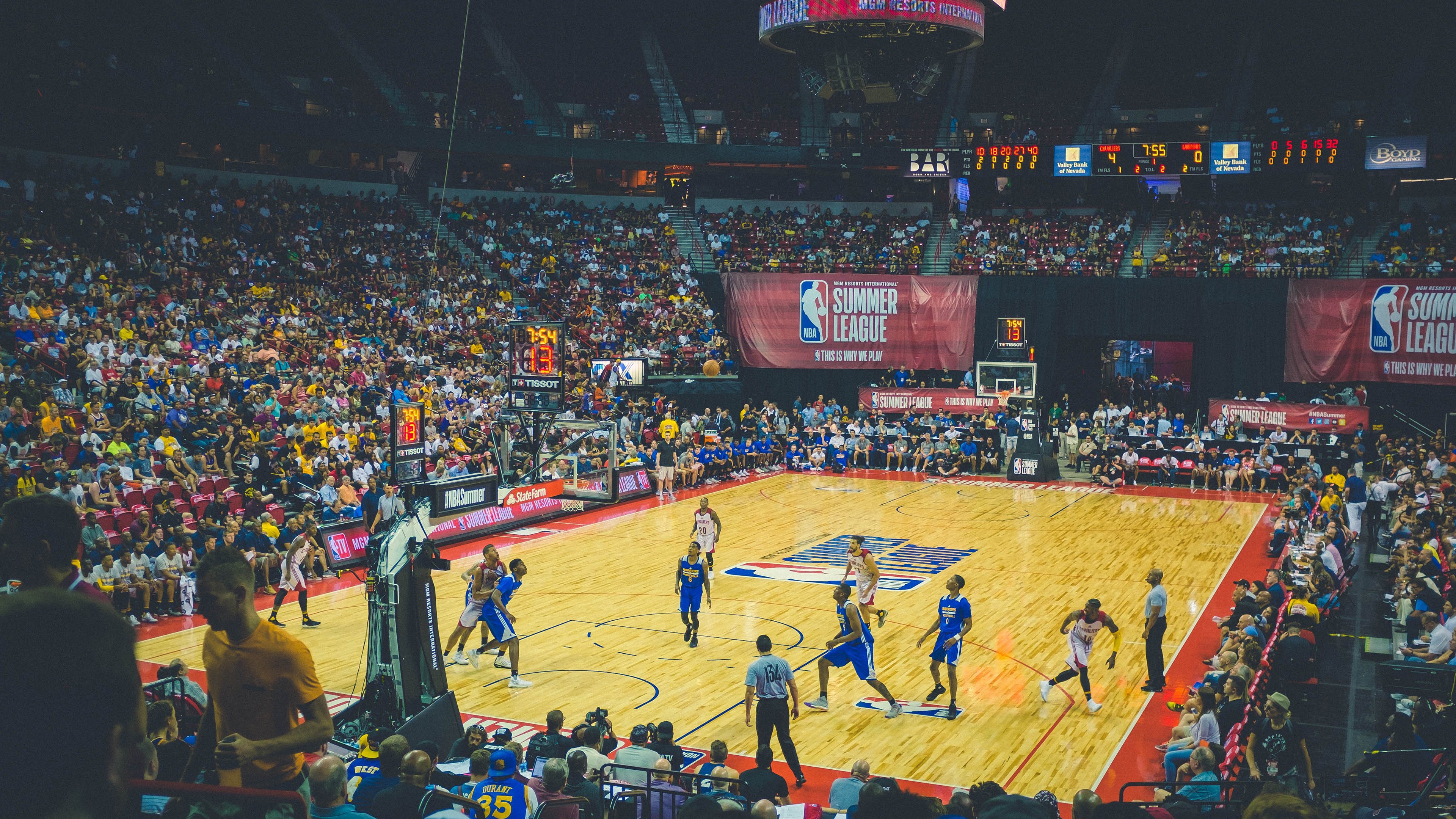 世界杯后：欧足联与FIFA达成谅解 未来将进一步协调欧冠与世界杯预选赛赛程